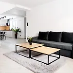 Boutique Mudaj 아파트 Kralovany